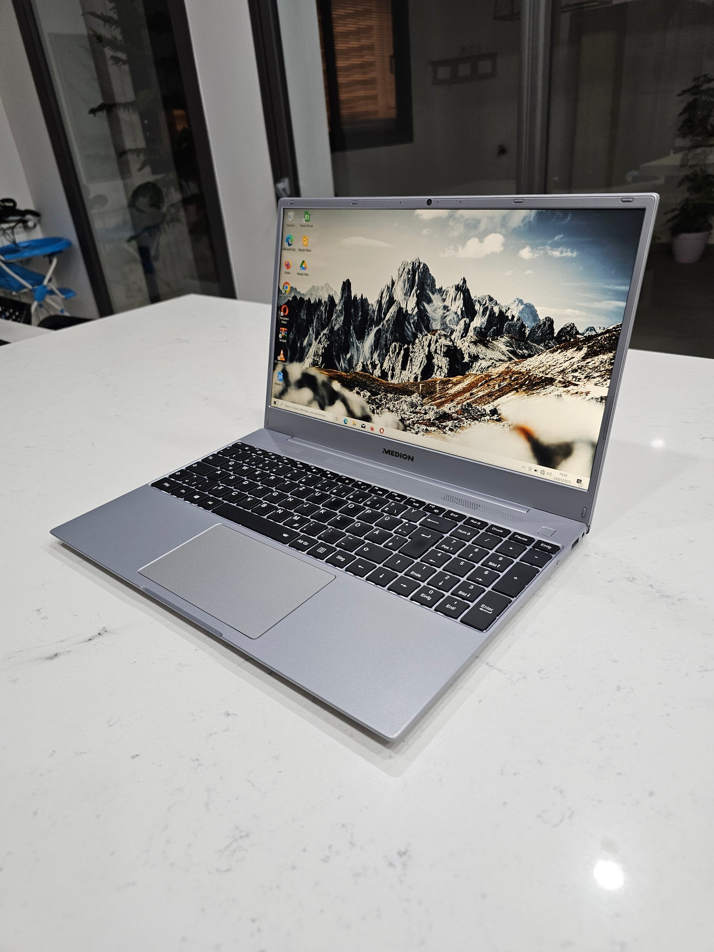 Medion i5 10th Gen 15.6"pouces