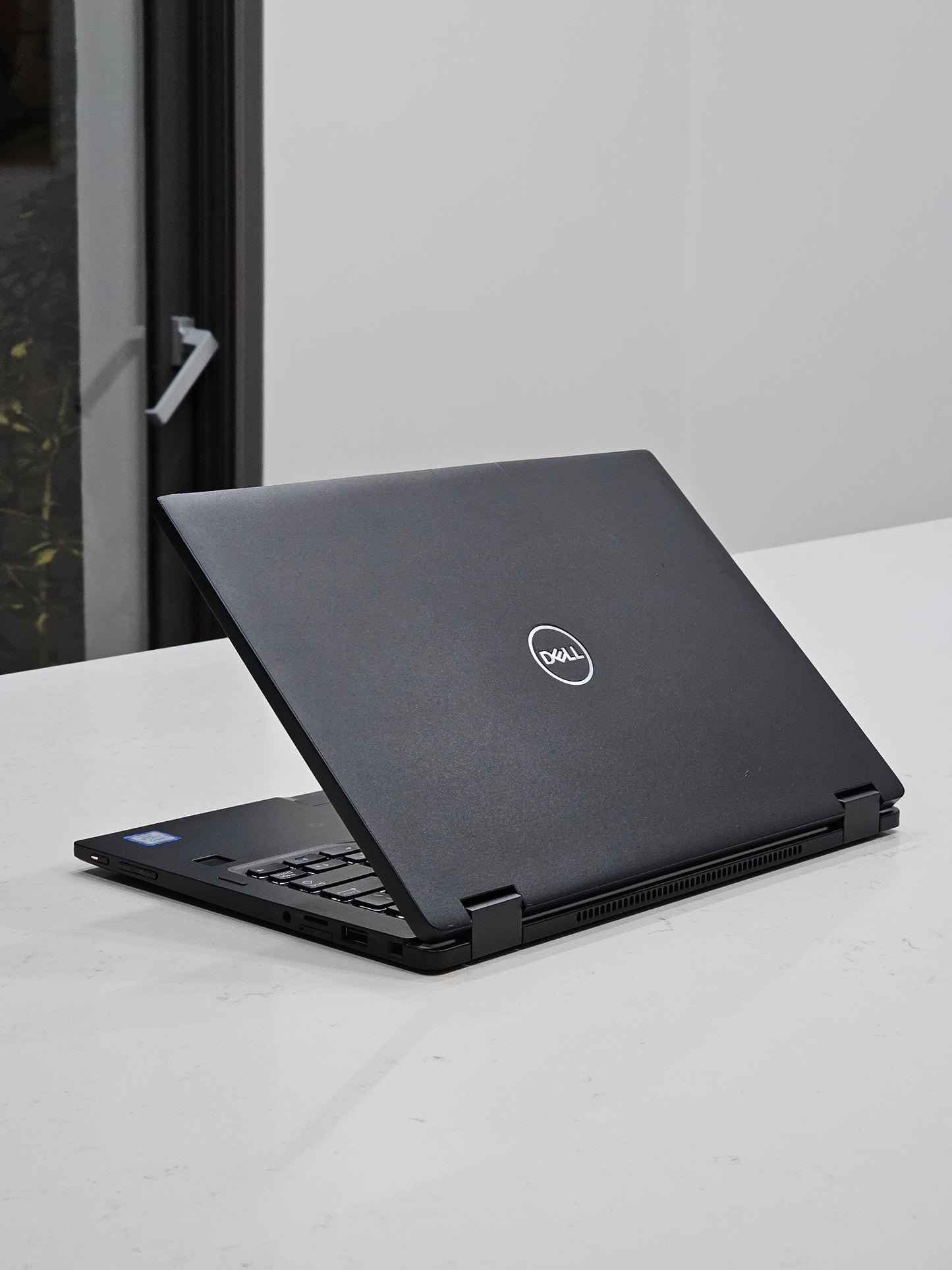 Dell Lattitude x360 i5 8th vPRO Tactile 13.3"pouces