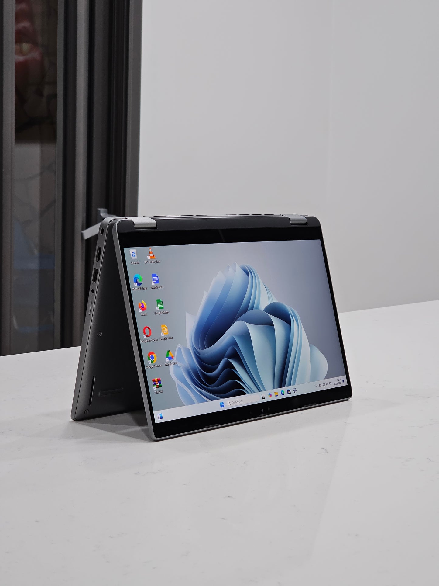 Dell Lattitude x360 i5 13th vPRO 13.3"P Tactile