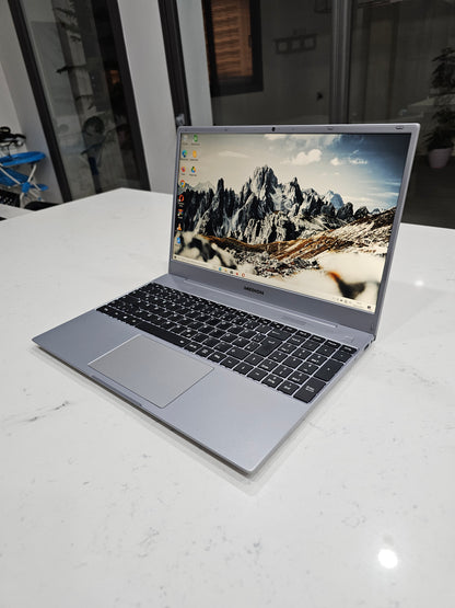 Medion i5 10th Gen 15.6"pouces