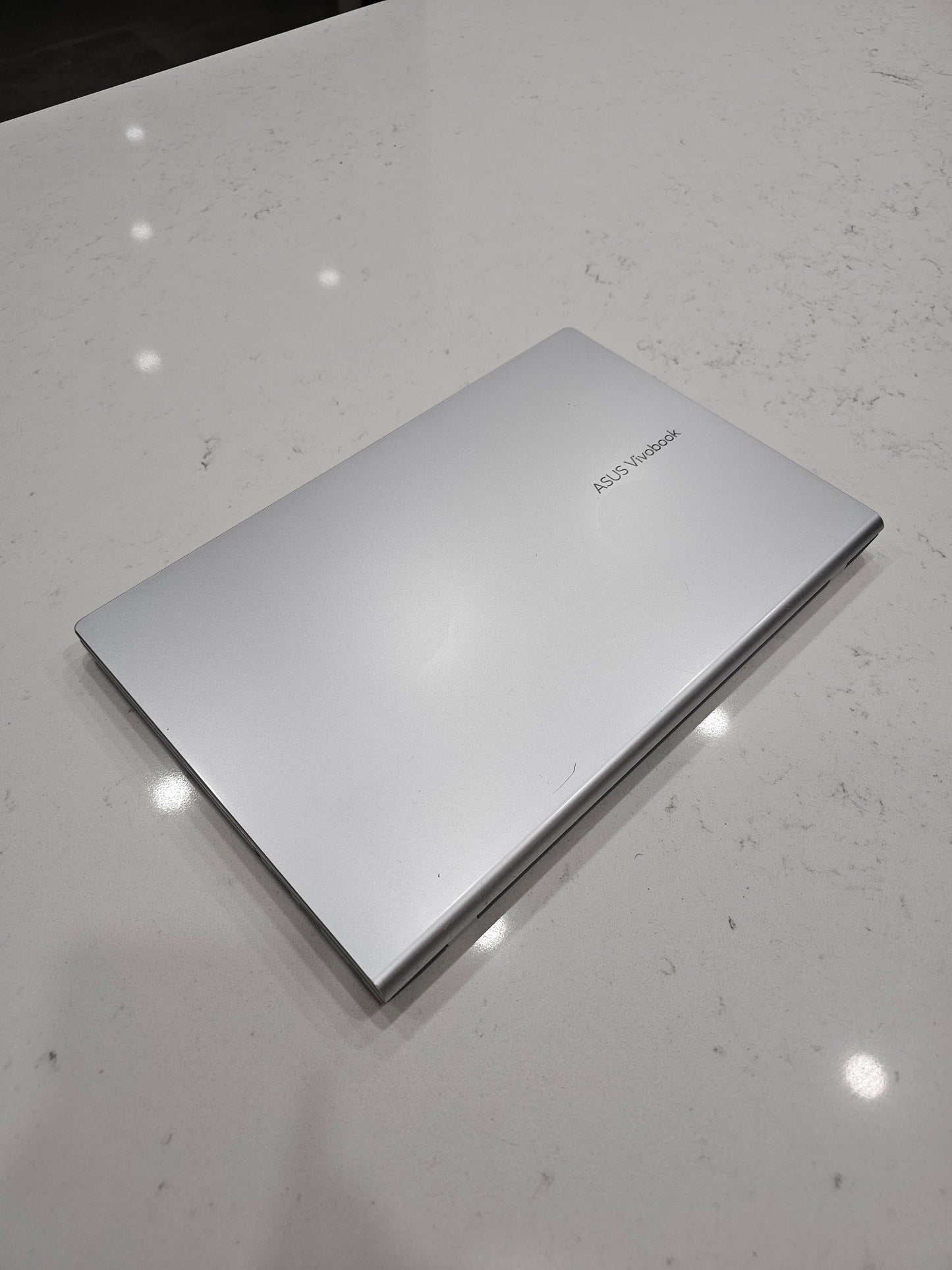 Asus vivobook i5 11th Gen 14"pouces