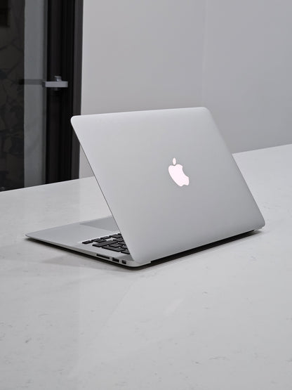 MacBook Air i5 2017 13-inch