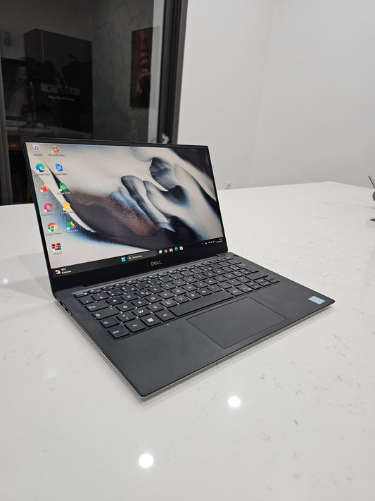 Dell XPS i7 8th Gen 13.3"pouces